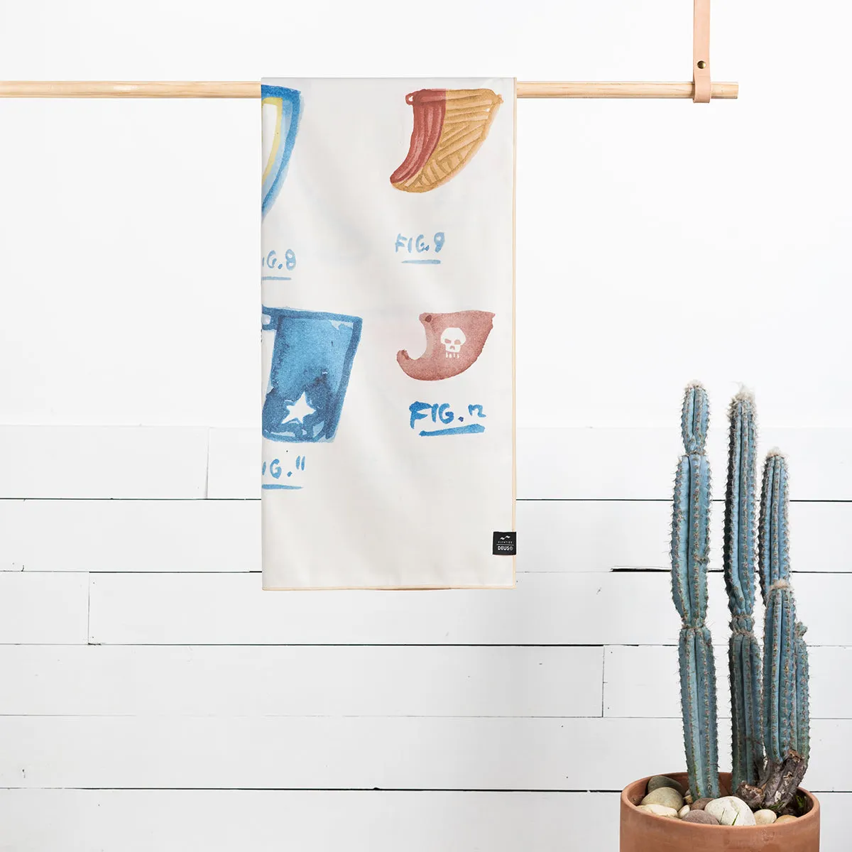 Slowtide Fins Out Quick Dry Towel-White